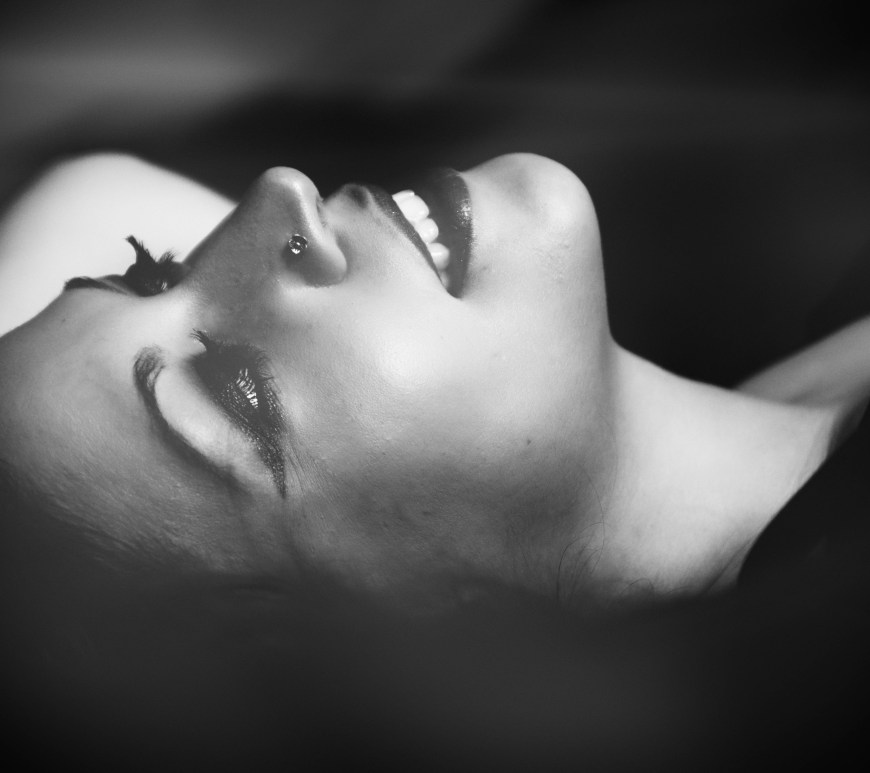 Model Ellada Elven and photographer Jo Vallianatou