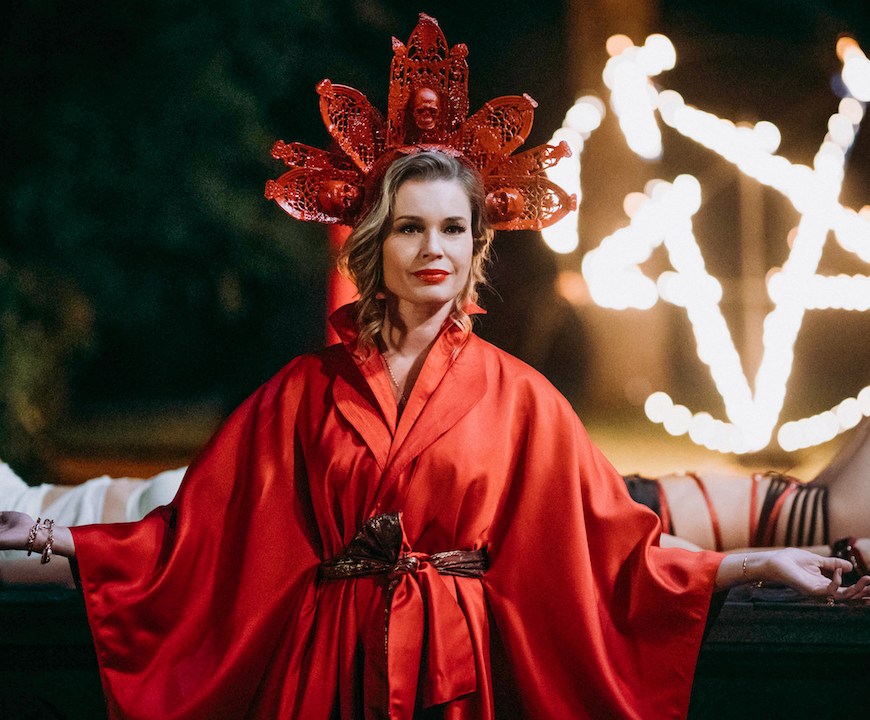 Satanic Panic - Fangoria - Shudder Original - 2019