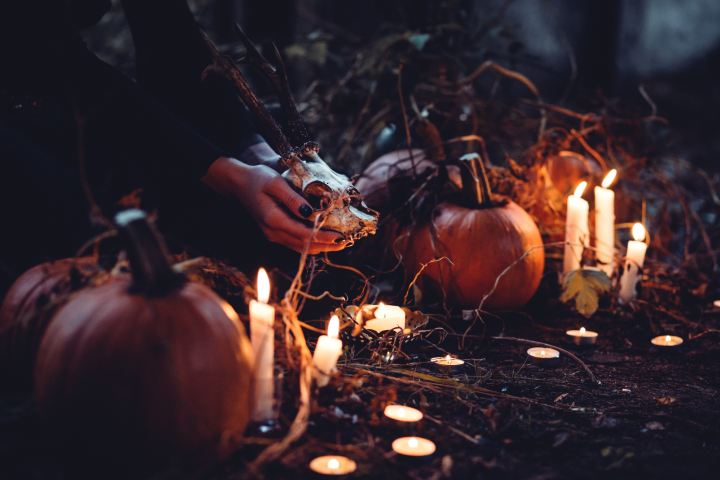 Gothic - Halloween - Witch - Horror