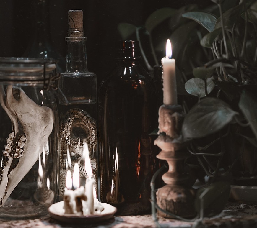 Apothecary - Books - Magick - Witchcraft